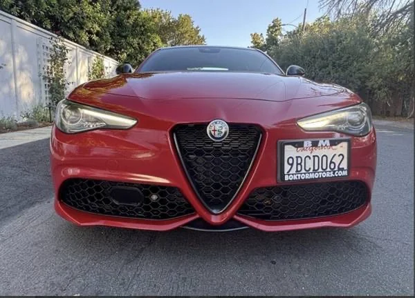 Alfa Romeo, $17,073 — Marketplace, For Sale on Riv, photo 2 of 5