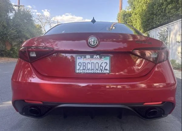 Alfa Romeo, $17,073 — Marketplace, For Sale on Riv, photo 3 of 5